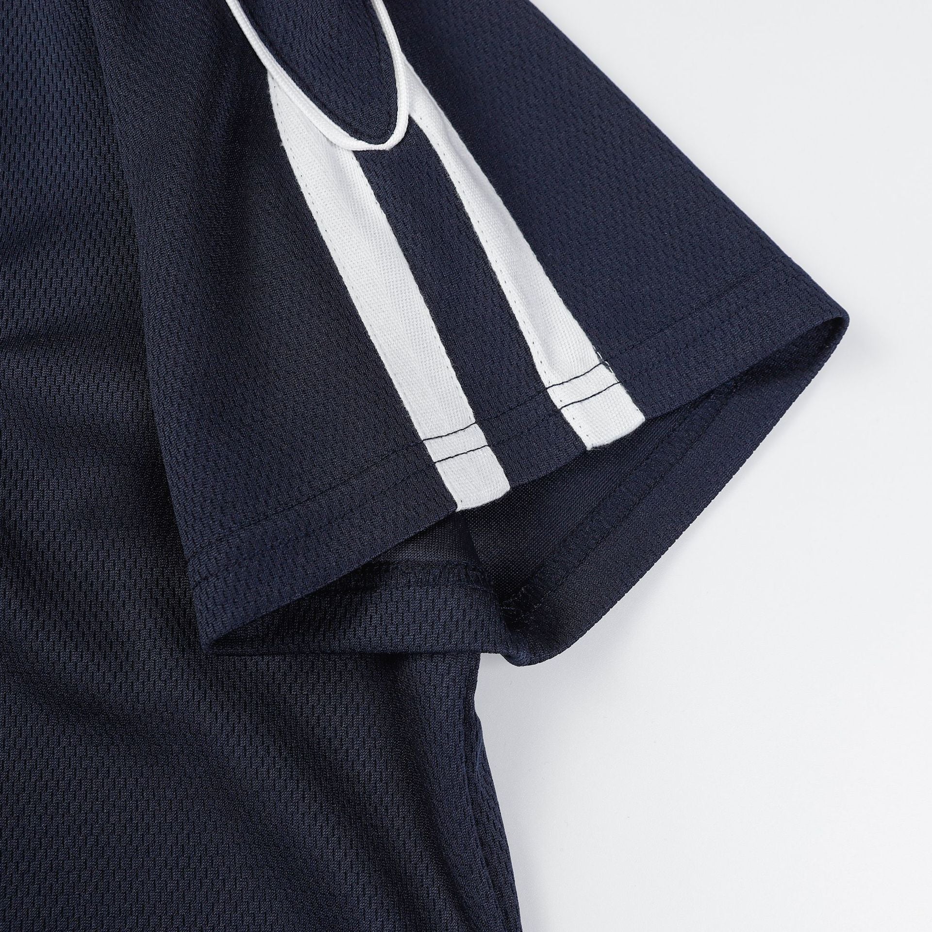 Preppy Sports Contrast Shoulder Collar Frame Tee
